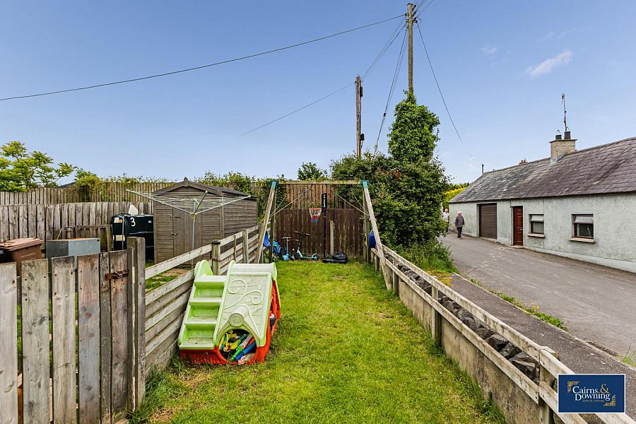 3 The Knowe Drumbroneth Road