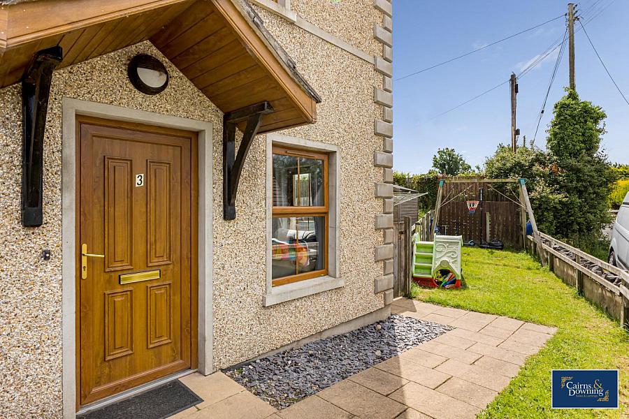 3 The Knowe Drumbroneth Road