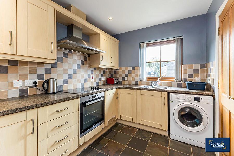 3 The Knowe Drumbroneth Road
