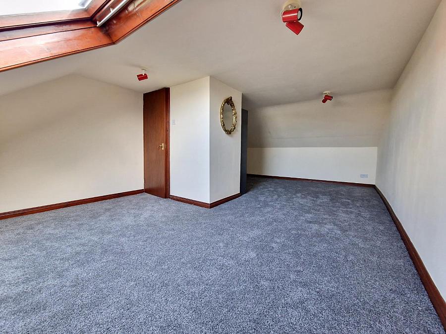 12 Crawfordsburn Road