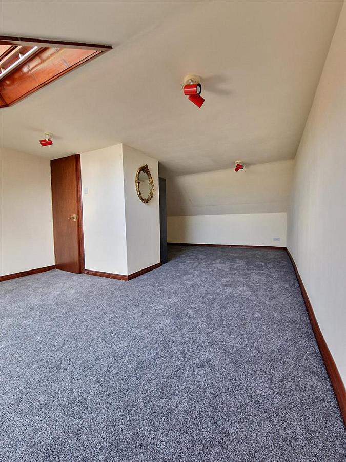 12 Crawfordsburn Road