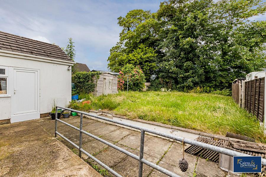 5 Iveagh Corner