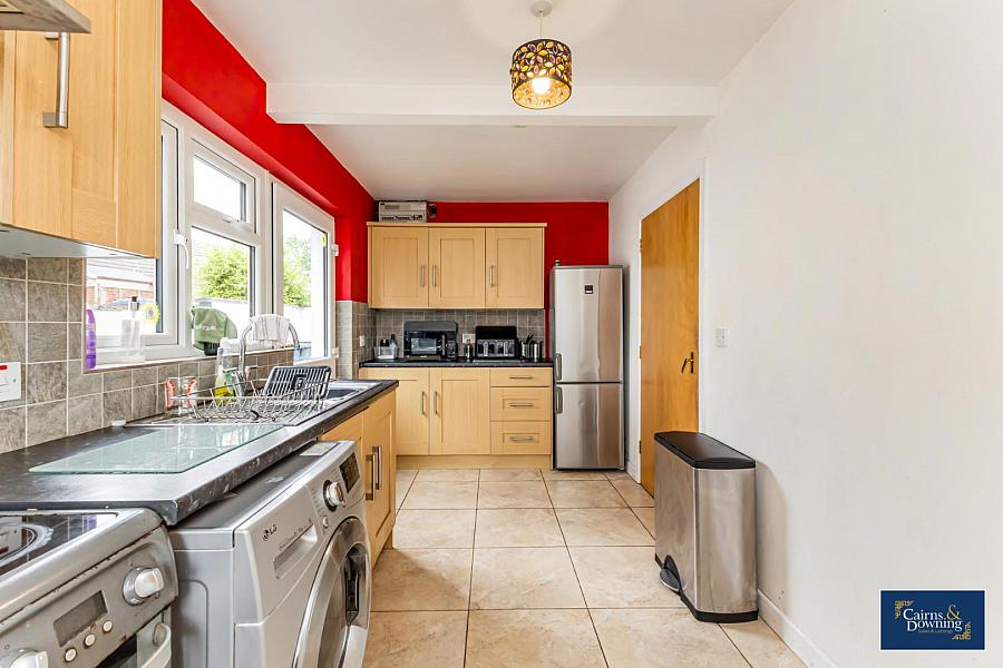 5 Iveagh Corner