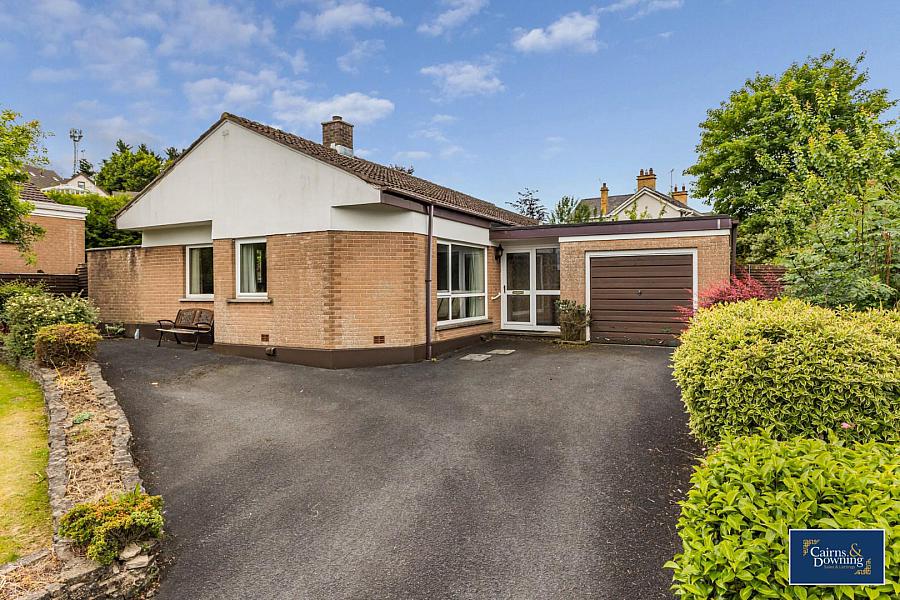 40 Hampton Rise 40 Hampton Rise