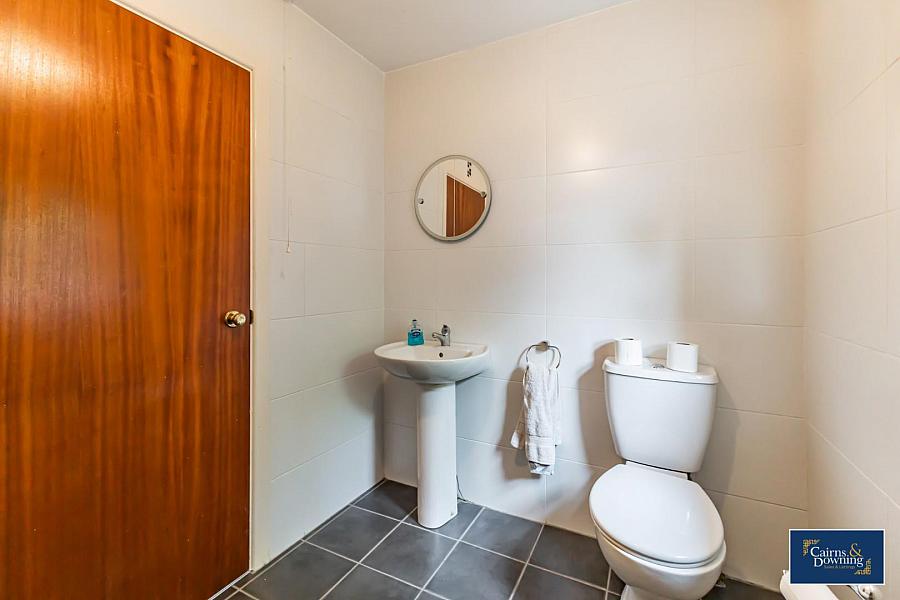 40 Hampton Rise 40 Hampton Rise