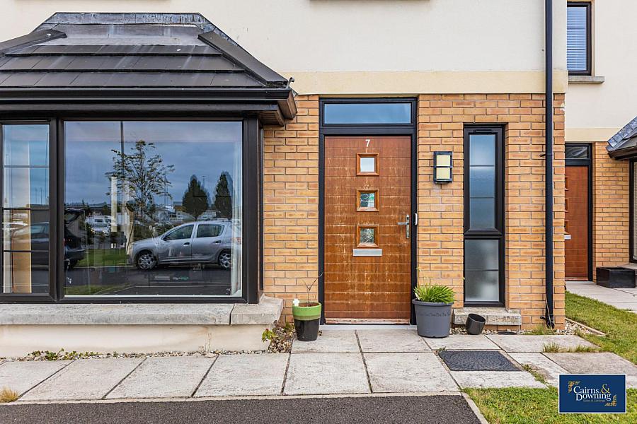 7 Ferrard Meadow