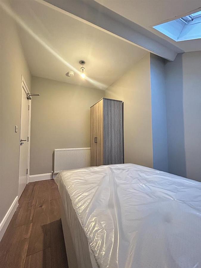 34 Woodvale Avenue