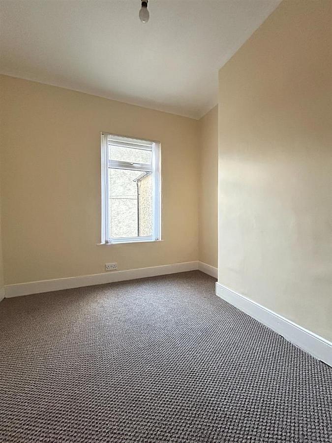 95 Dunraven Avenue 95 Dunraven Avenue
