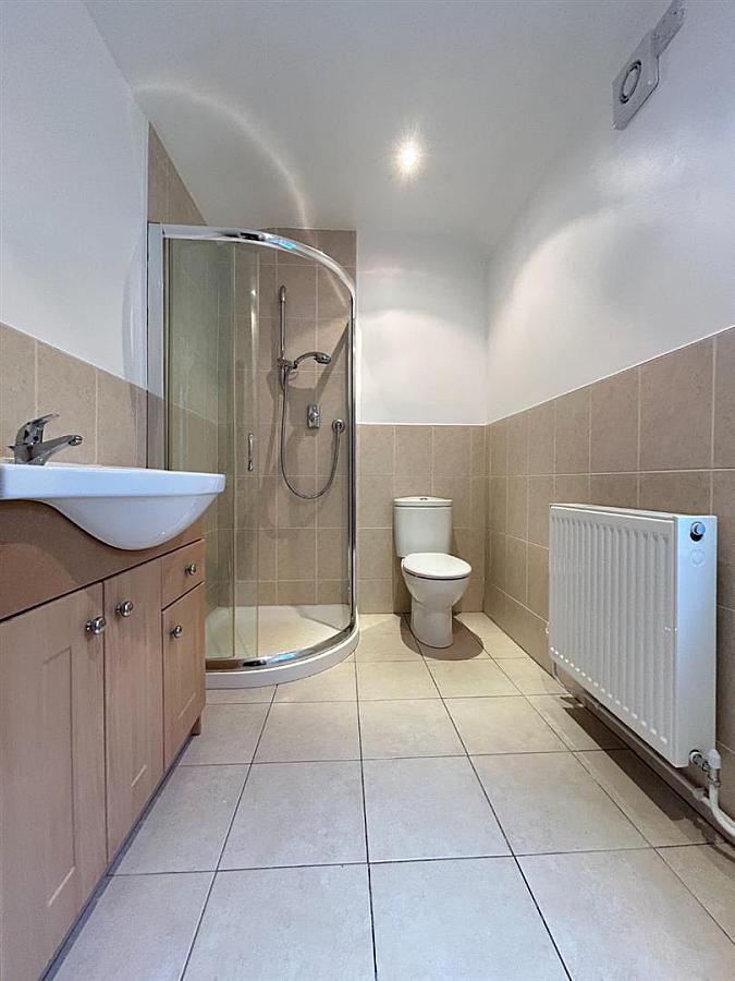 95 Dunraven Avenue 95 Dunraven Avenue