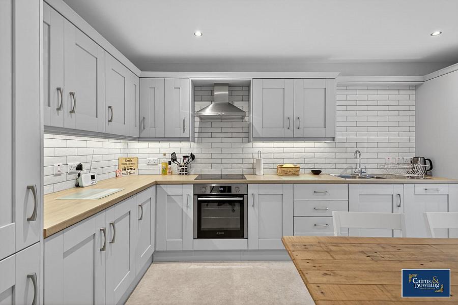 2 Tullyomy Court