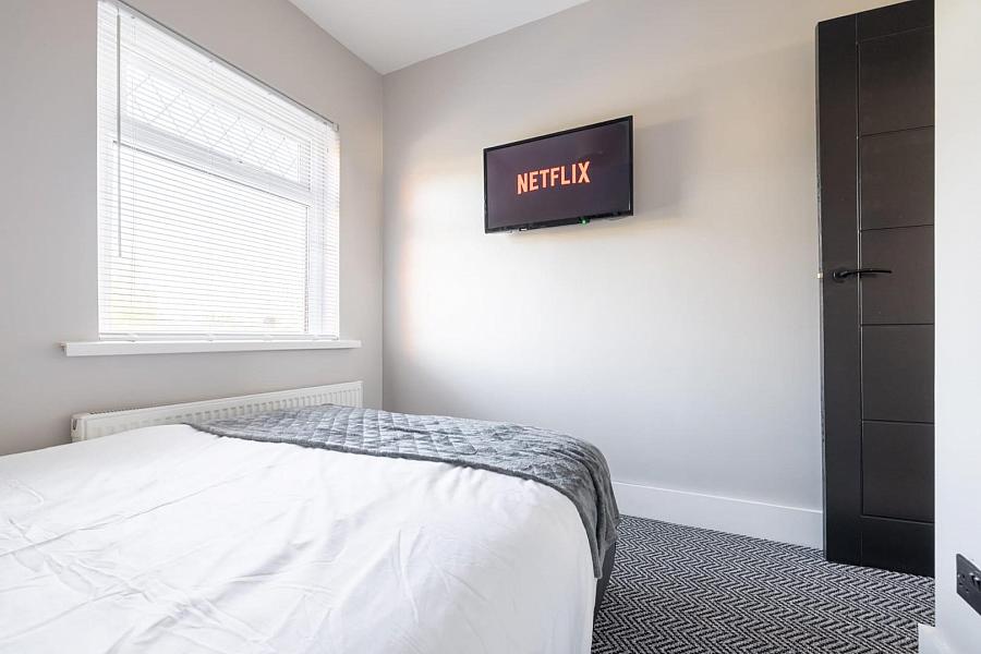 59 Graymount Crescent