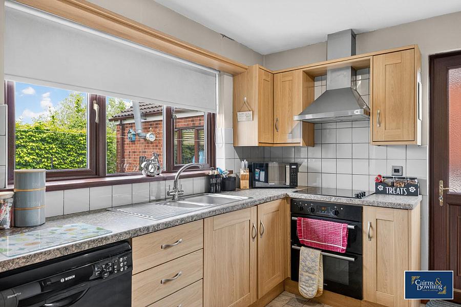 34 Braeside Manor