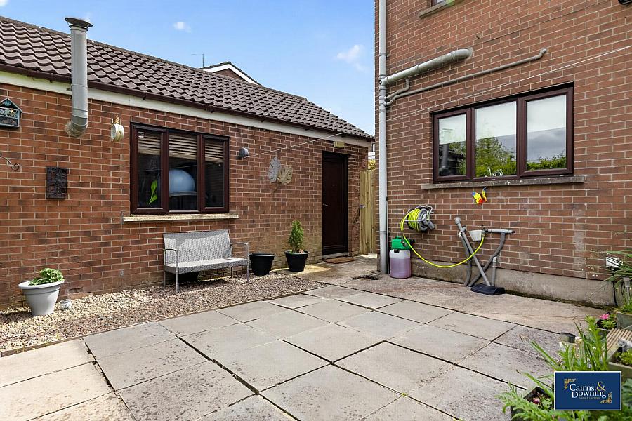 34 Braeside Manor