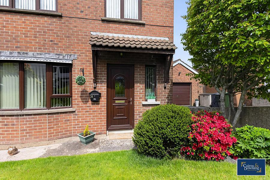 34 Braeside Manor