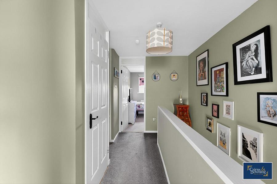 8 Meganlis Park