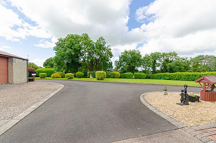 26 Ballysallagh Road