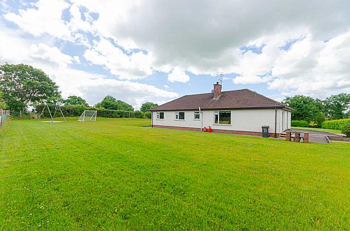 26 Ballysallagh Road