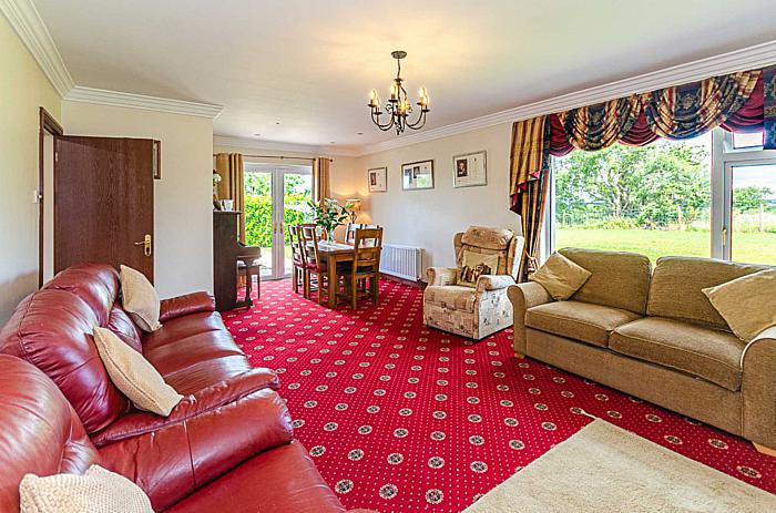 26 Ballysallagh Road