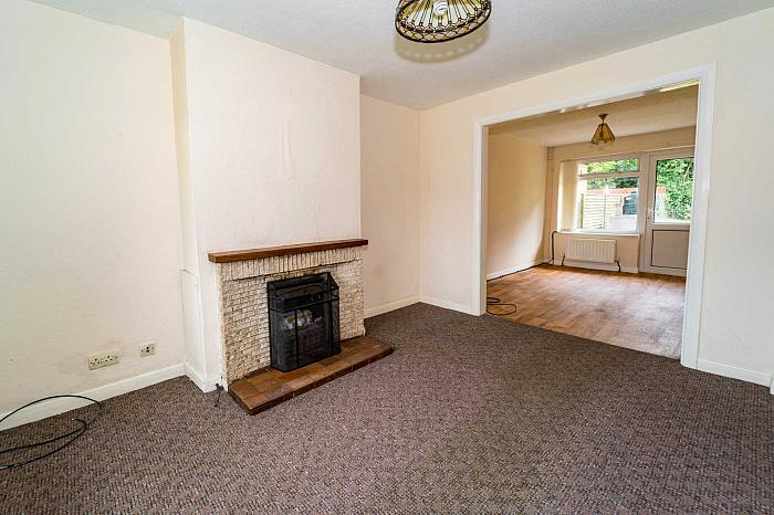 50 Woodview Crescent 50 Woodview Crescent