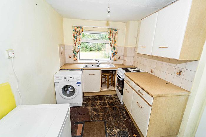 50 Woodview Crescent 50 Woodview Crescent