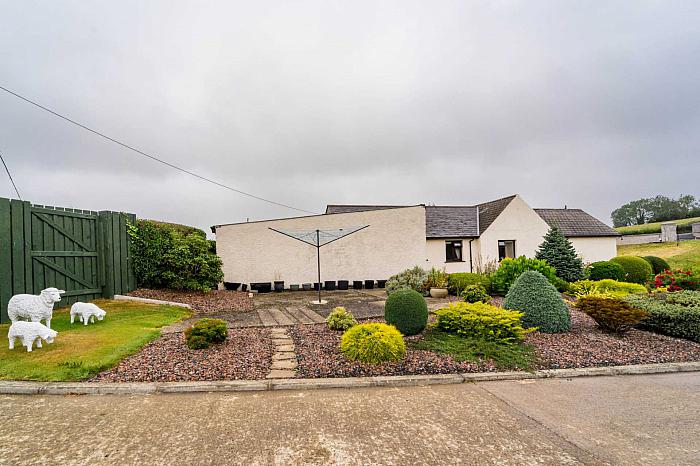 Bungalow With Large Outbuilding Ballynahinch Road