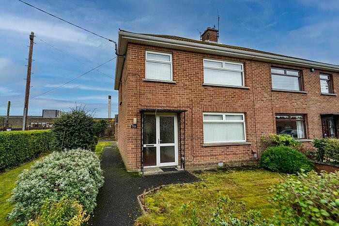 36 Lisnagarvey Drive 36 Lisnagarvey Drive