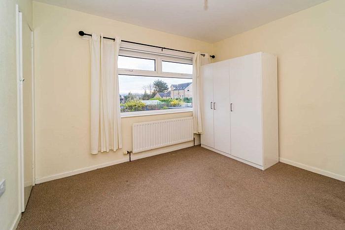 36 Lisnagarvey Drive 36 Lisnagarvey Drive