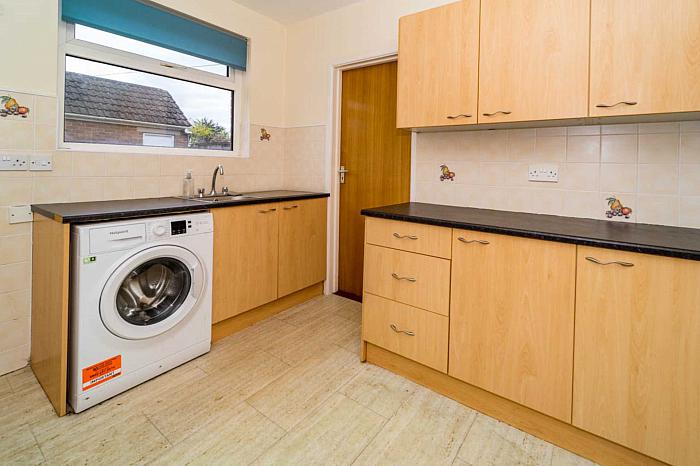 36 Lisnagarvey Drive 36 Lisnagarvey Drive