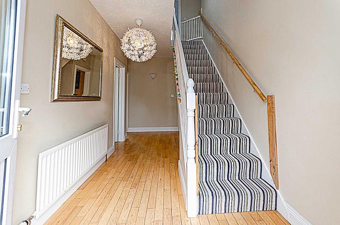 5 Willow Lodge