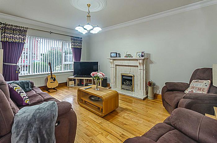 5 Willow Lodge