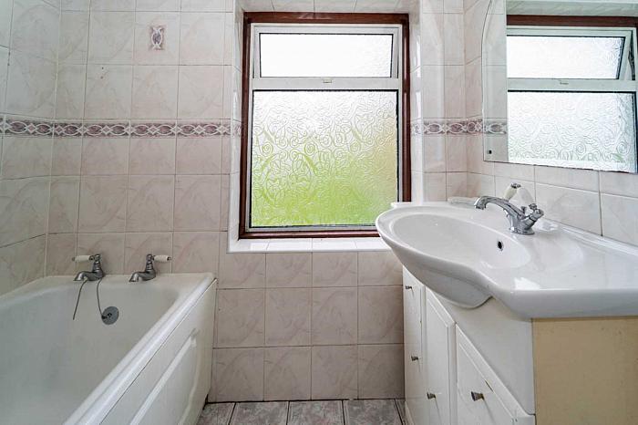 20 Mullaghdrin Road 20 Mullaghdrin Road