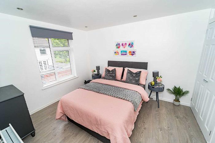 32 Edenvale Gardens 32 Edenvale Gardens