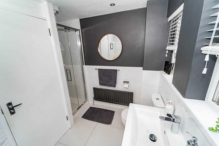 32 Edenvale Gardens 32 Edenvale Gardens