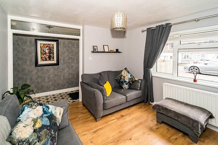 32 Edenvale Gardens 32 Edenvale Gardens