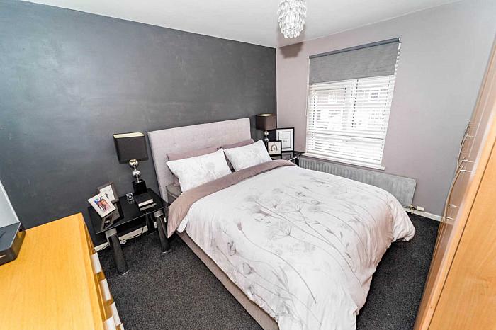 32 Edenvale Gardens 32 Edenvale Gardens