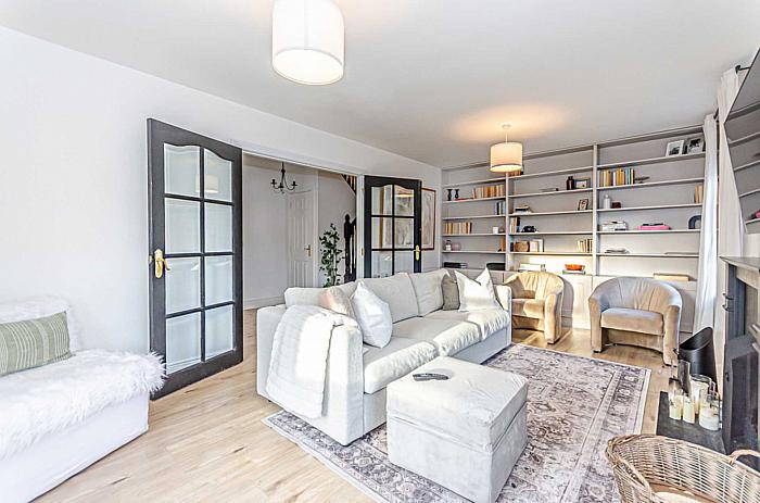 79 Stonebridge Meadows