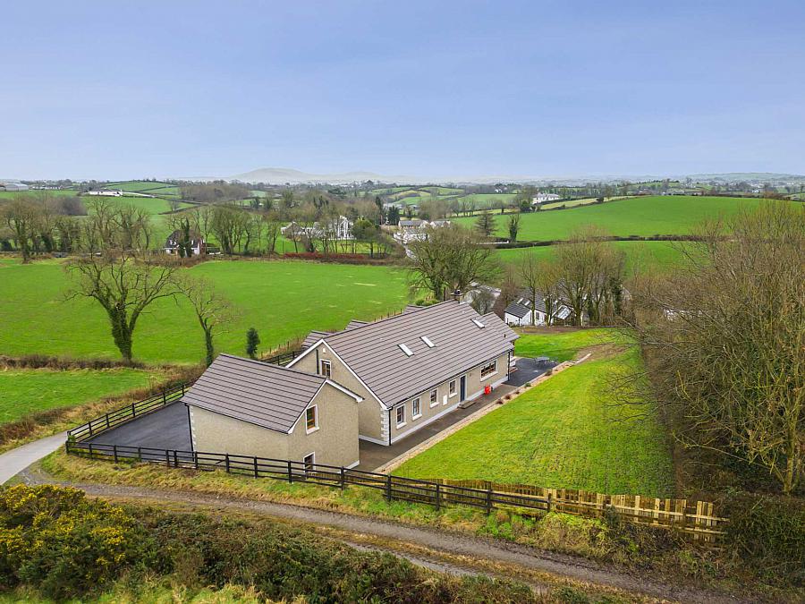 84 Magherabeg Road 84 Magherabeg Road