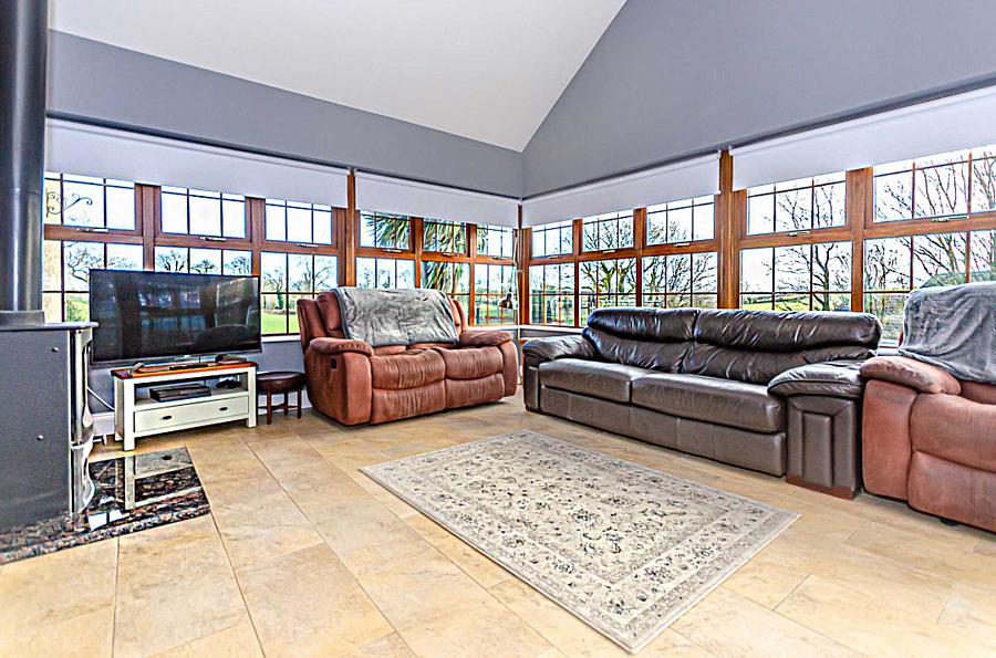 84 Magherabeg Road 84 Magherabeg Road