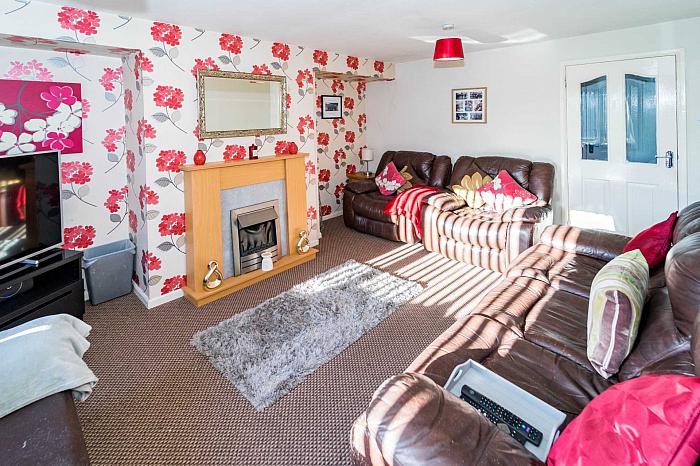 45B Hazel Avenue 45B Hazel Avenue