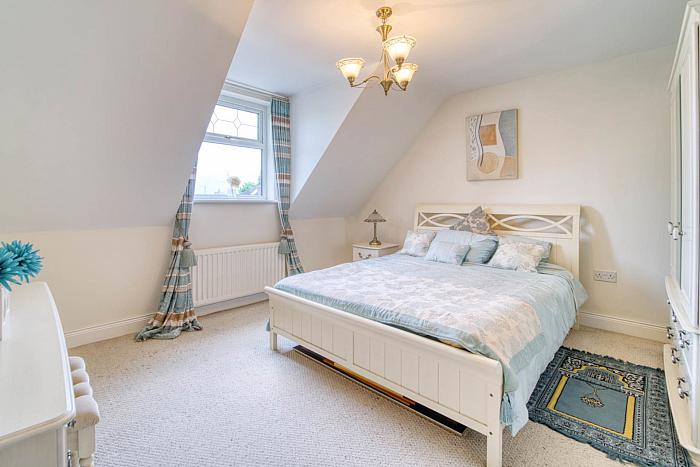 1 Belsize Hollow 1 Belsize Hollow
