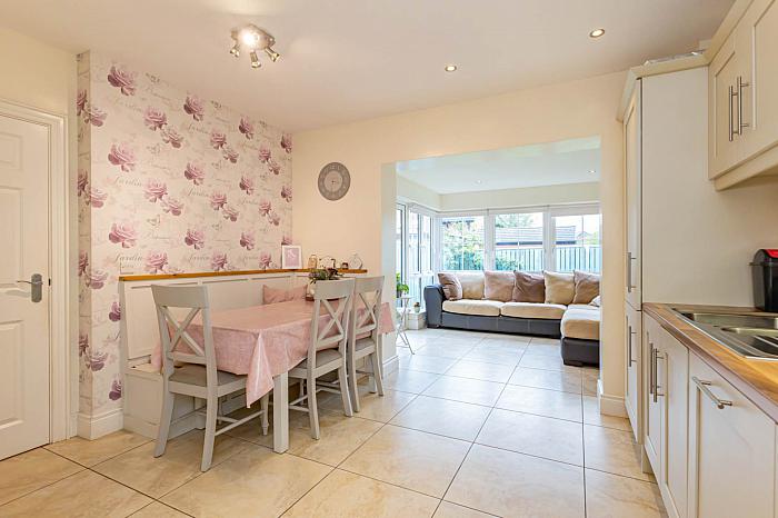 67 Magheralave Meadows