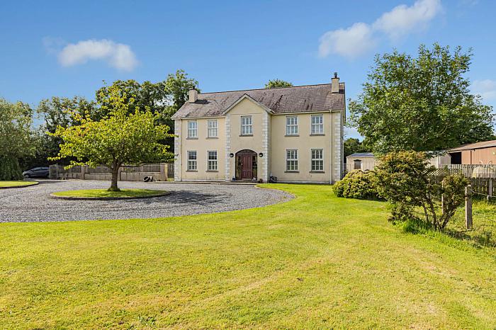 Hollytree House Ballyworfy Road