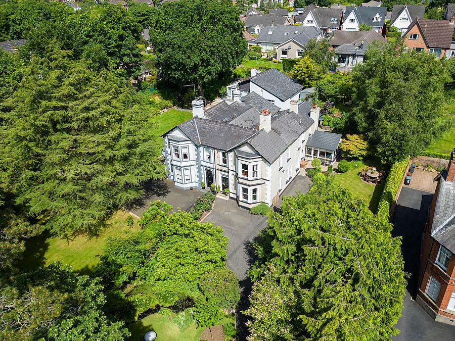 22 North Circular Road