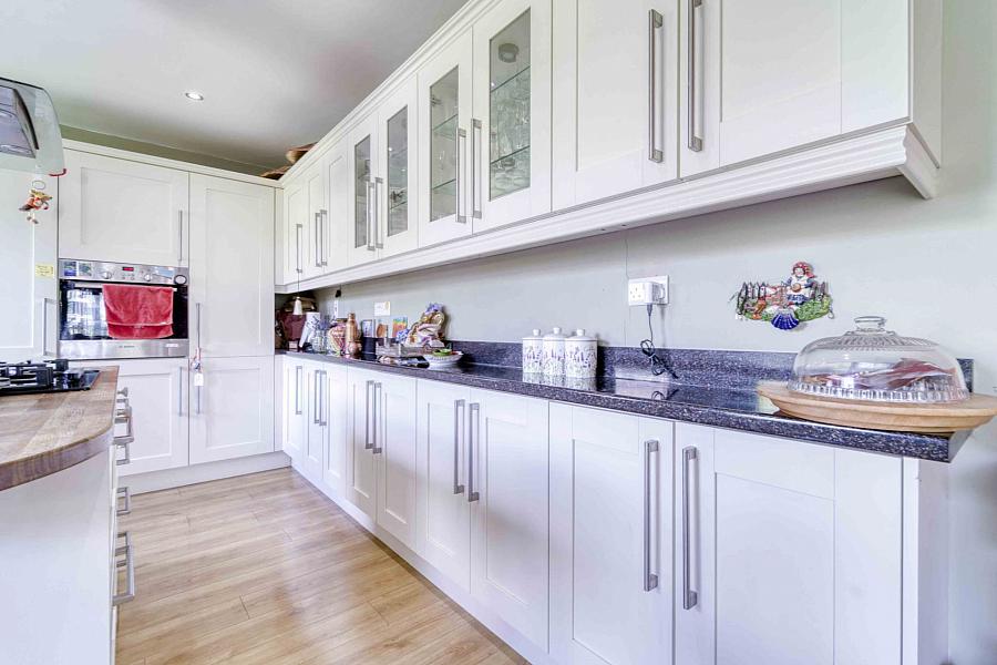 1 Elmwood Park