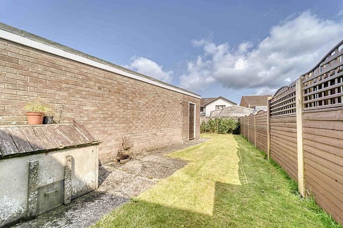 9 Woodview Crescent 9 Woodview Crescent