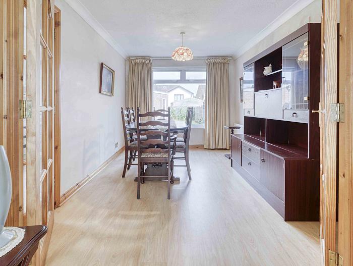 9 Woodview Crescent 9 Woodview Crescent