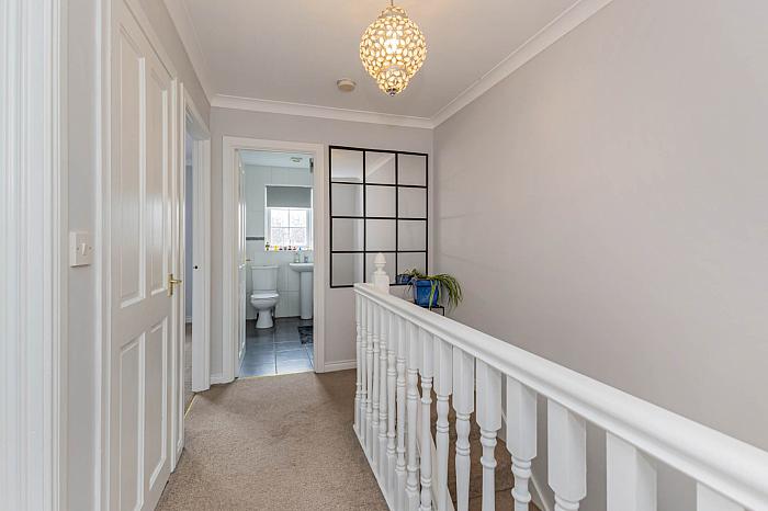 69 Whitethorn Brae