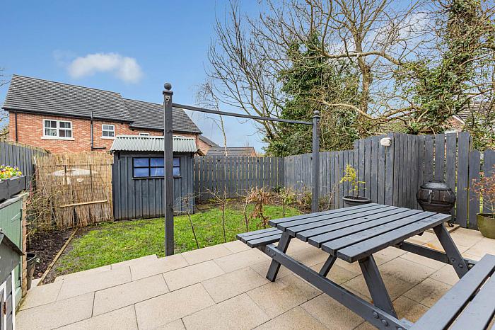 69 Whitethorn Brae