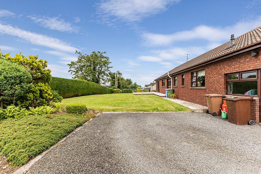 71 Lisburn Road