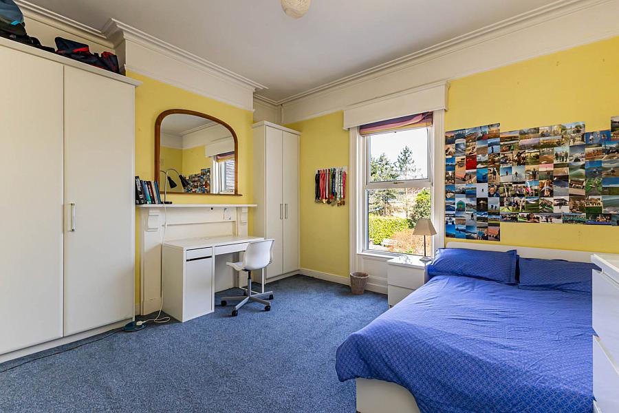 14 Magheralave Road